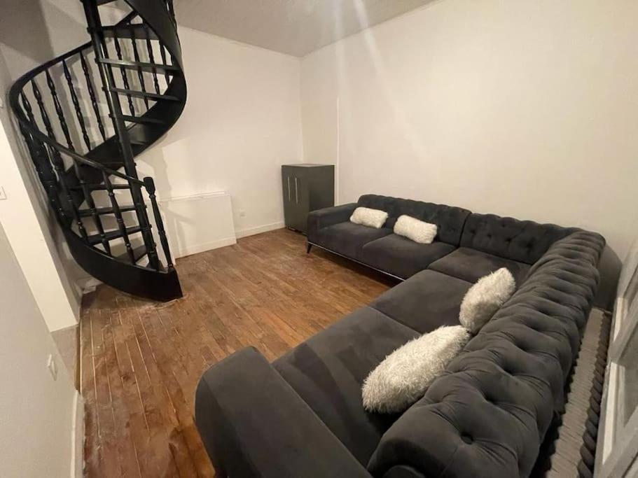 Appartement Entier A 塞夫朗市 外观 照片